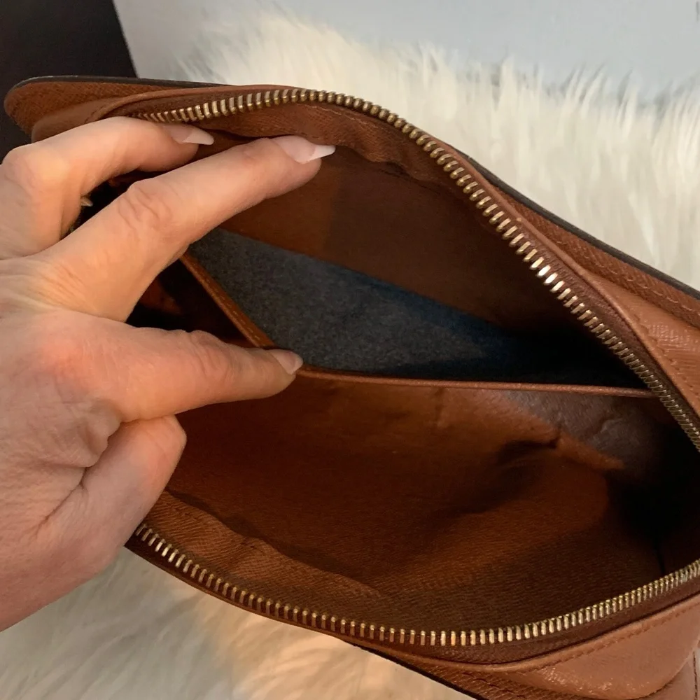 ❌SOLD❌1997 authentic Louis Vuitton Orsay clutch - Image 13
