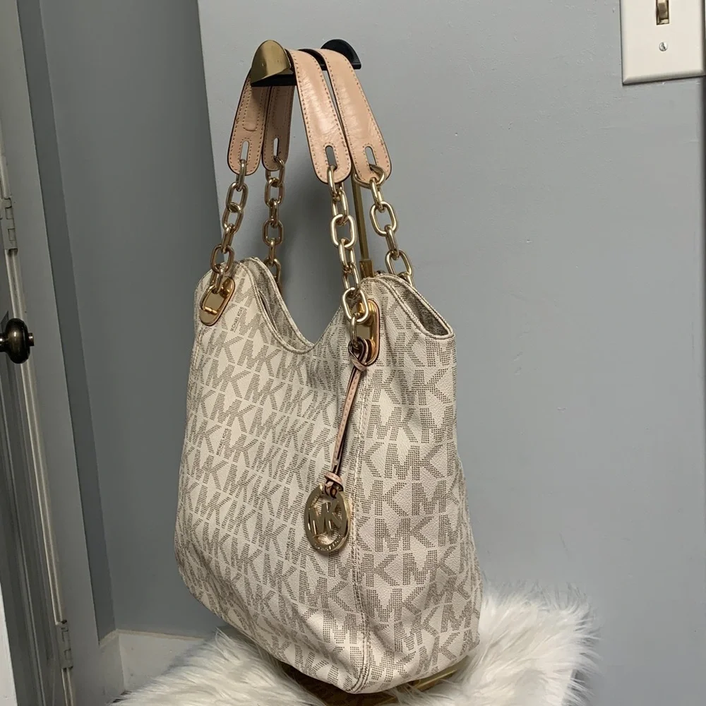 Authentic Michael Kors white signature print tote bag - Image 2