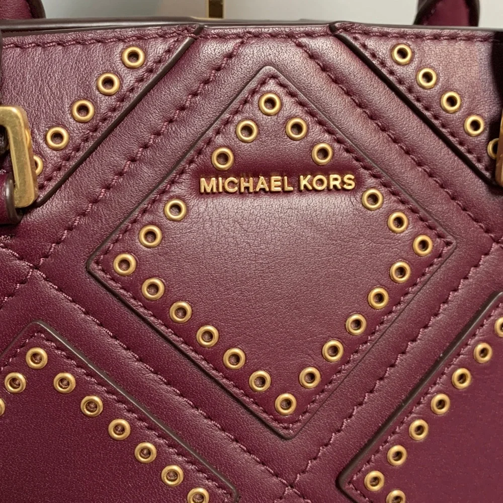 Authentic Michael Kors plum purple leather bag w long strap and gold studs - Image 9
