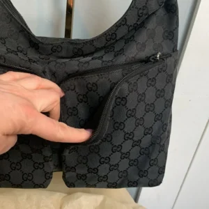 Authentic Gucci black fabric tote bag - broken zippers
