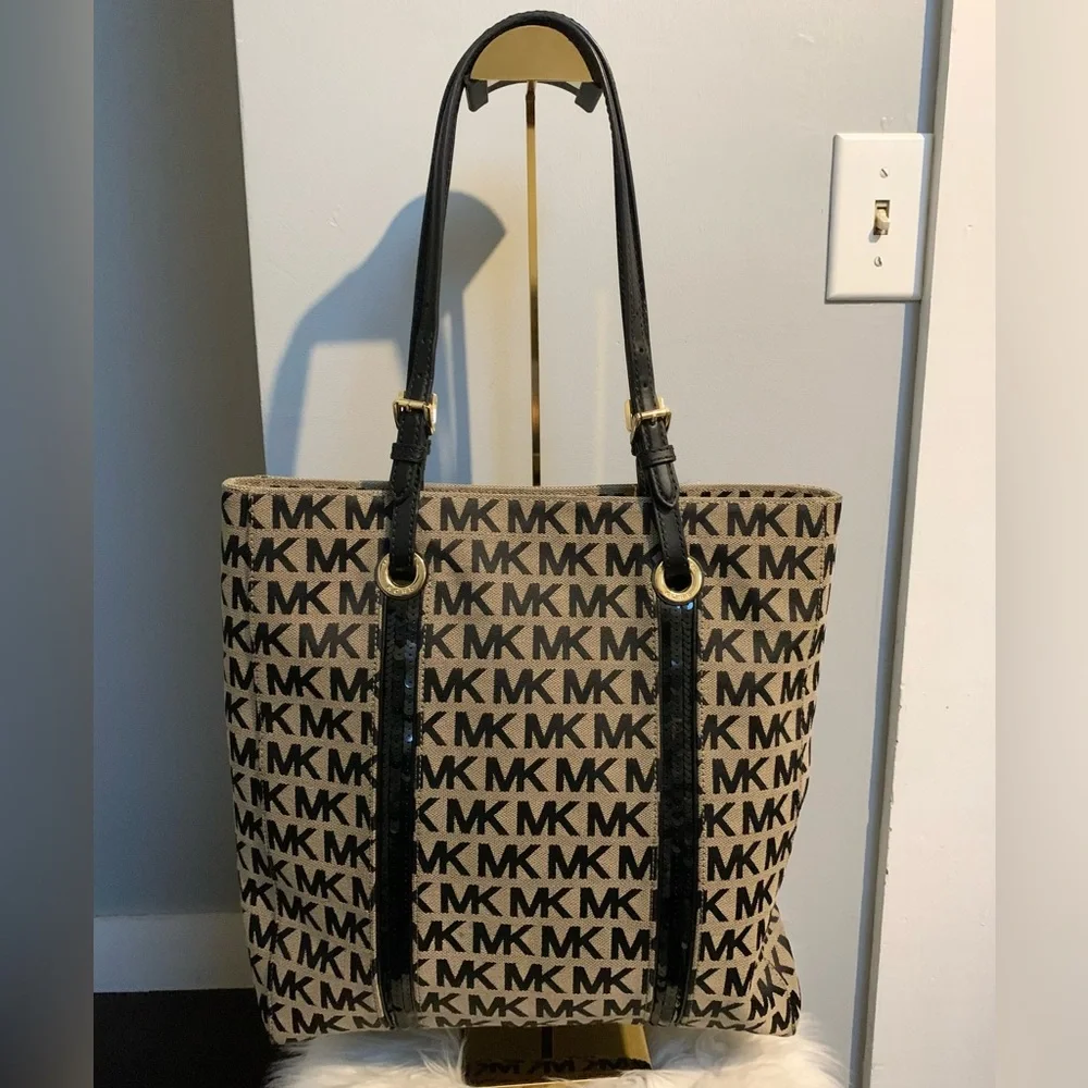 Authentic Michael Kors black and tan signature print with sequins - Image 2