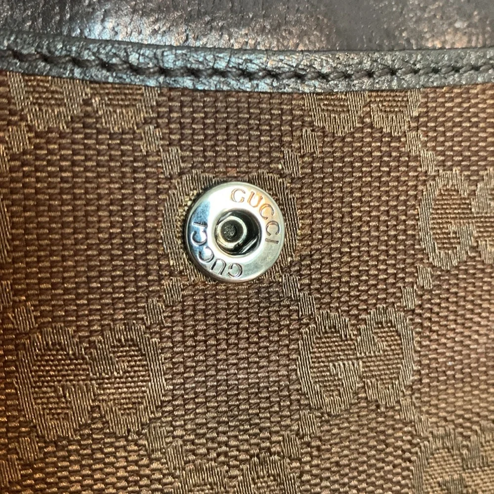 Authentic and vintage Gucci brown cloth and leather long continental wallet - Image 16