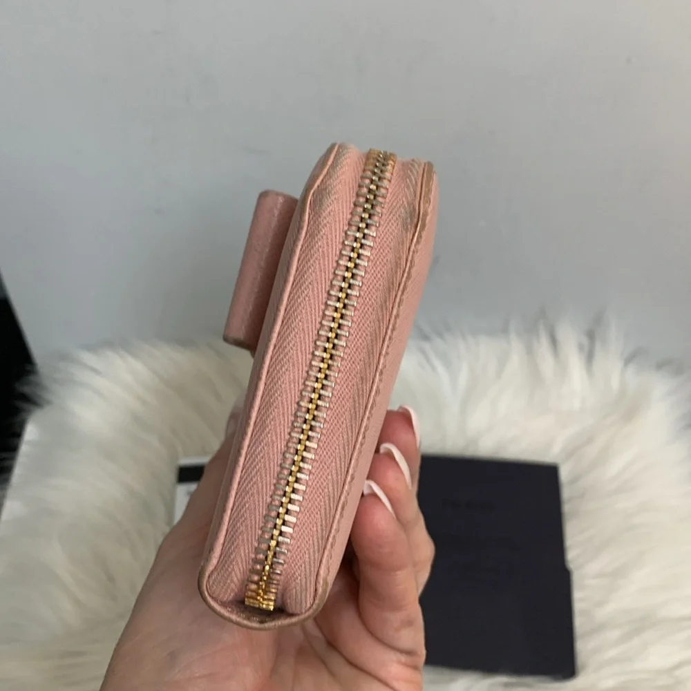 Authentic Prada pink saffiano leather large zippy wallet - Image 5