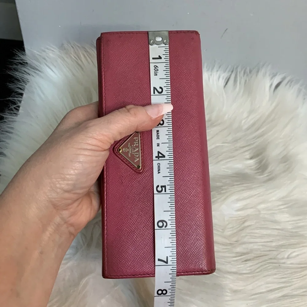 Authentic Prada pink long wallet w original cards - Image 8