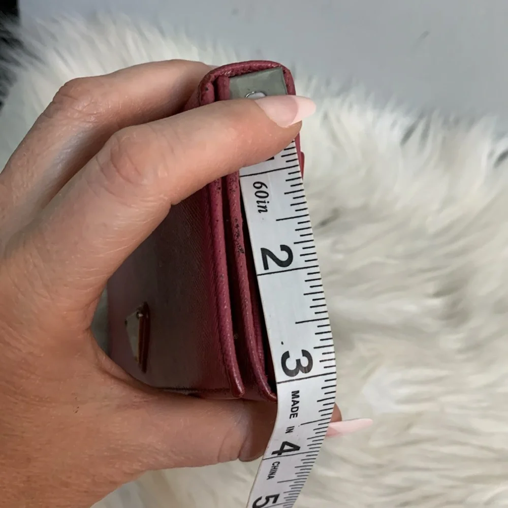 Authentic Prada pink long wallet w original cards - Image 9