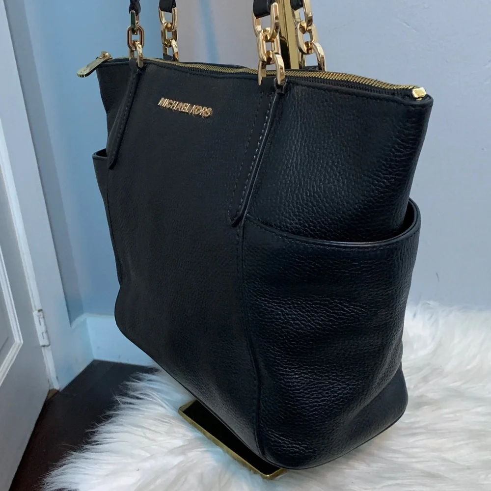Authentic Michael Kors black leather tote bag with two exterior pockets - Image 4
