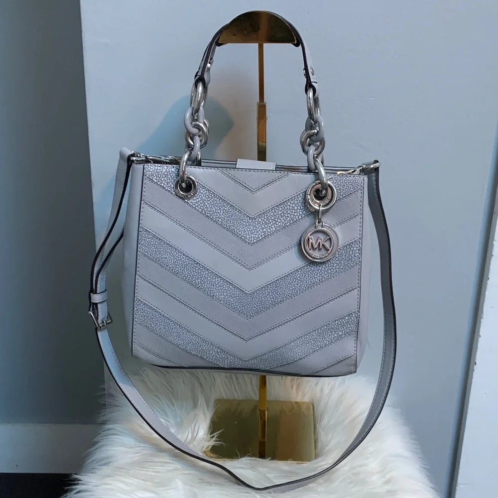Authentic Michael Kors Cynthia gray and silver leather handbag w crossbody strap