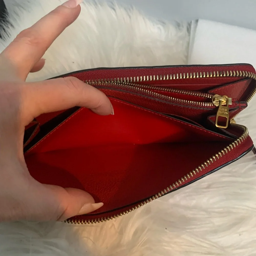 2018 authentic Louis Vuitton red empreinte leather Clemence zippy wallet - Image 12