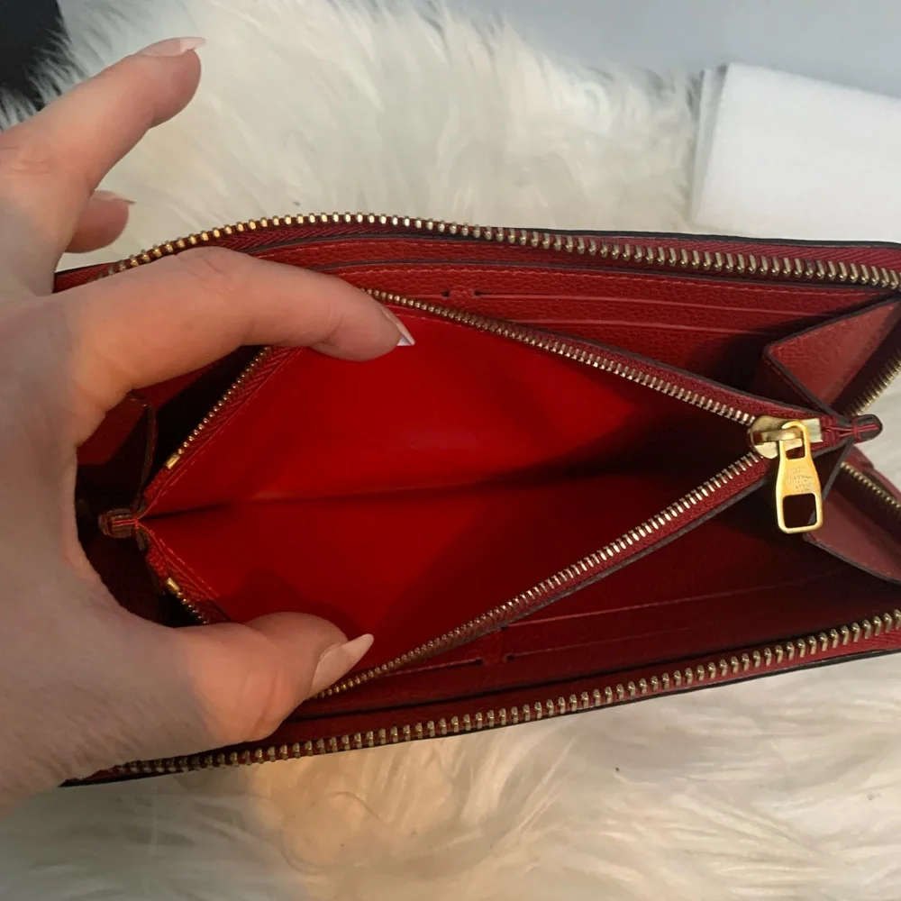 2018 authentic Louis Vuitton red empreinte leather Clemence zippy wallet - Image 14