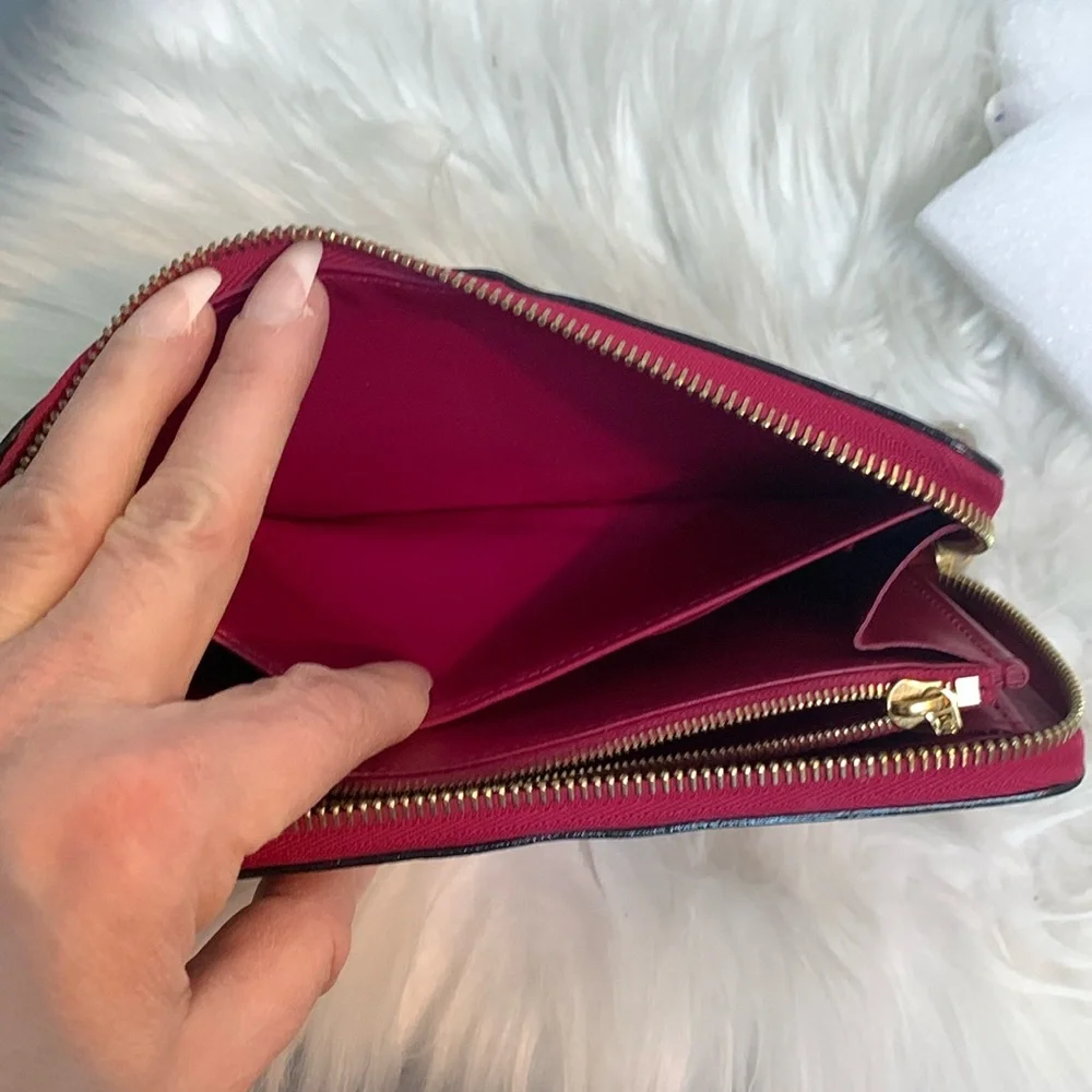 2015 authentic Louis Vuitton fuscia pink zippy wallet - Image 14