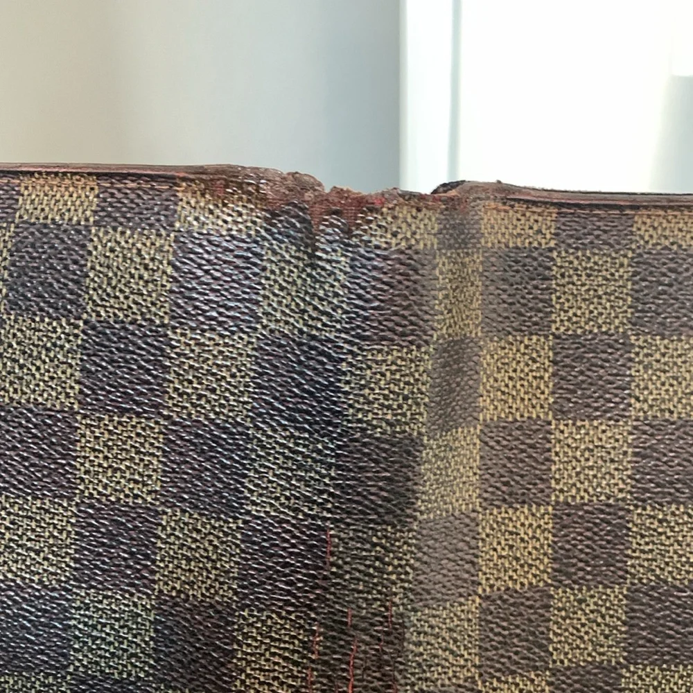 🏷️Clearance 2008 authentic Louis Vuitton DE Brazza wallet organizer - Image 4