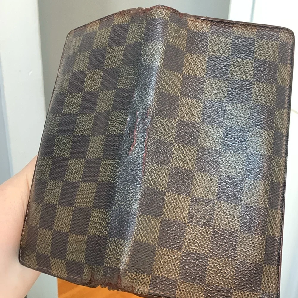🏷️Clearance 2008 authentic Louis Vuitton DE Brazza wallet organizer - Image 5