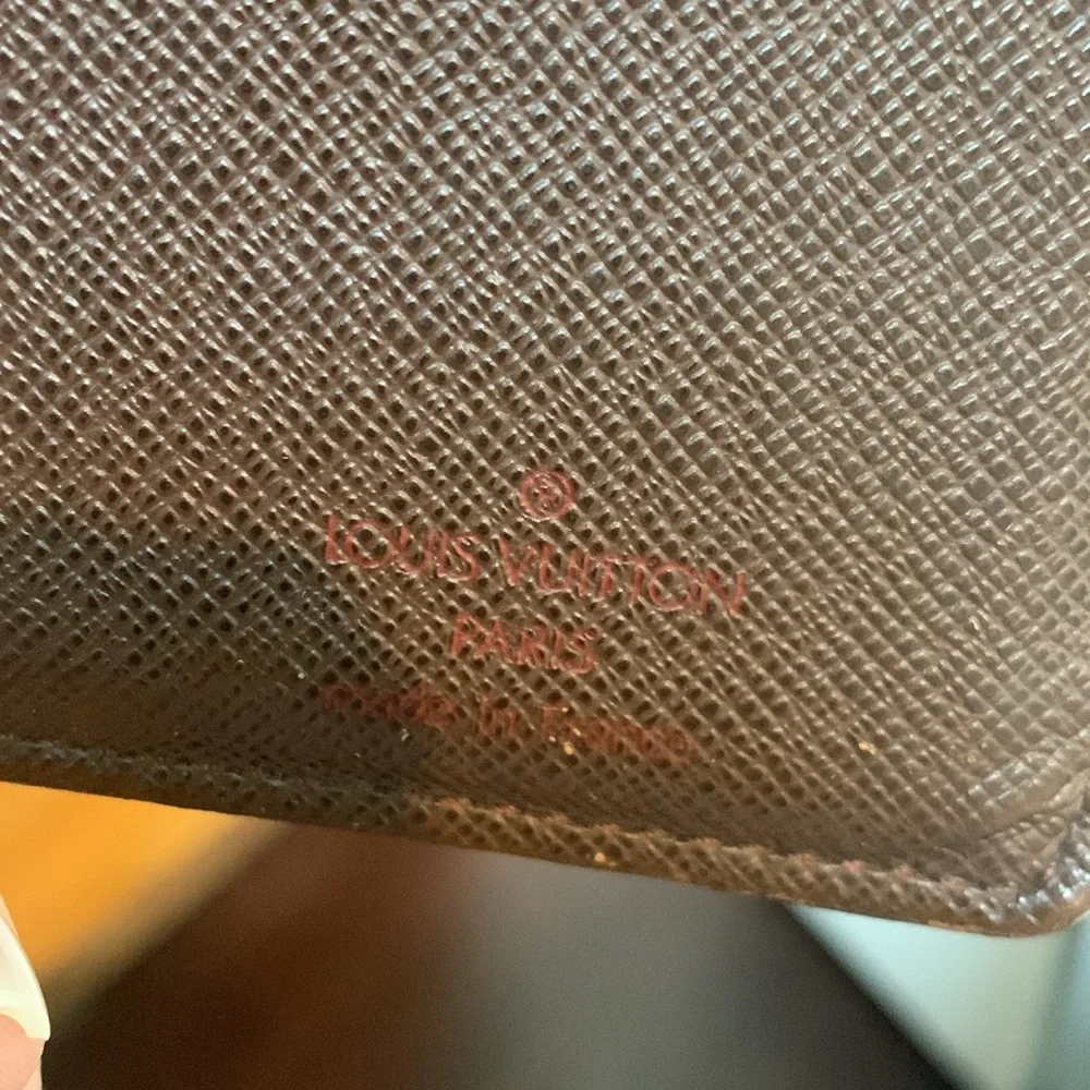 🏷️Clearance 2008 authentic Louis Vuitton DE Brazza wallet organizer - Image 7