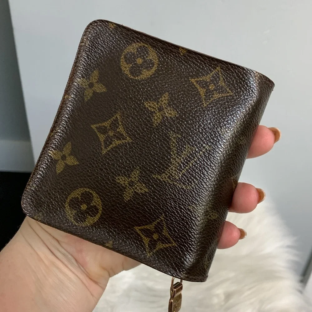 1999 authentic Louis Vuitton compact zippy wallet - Image 6