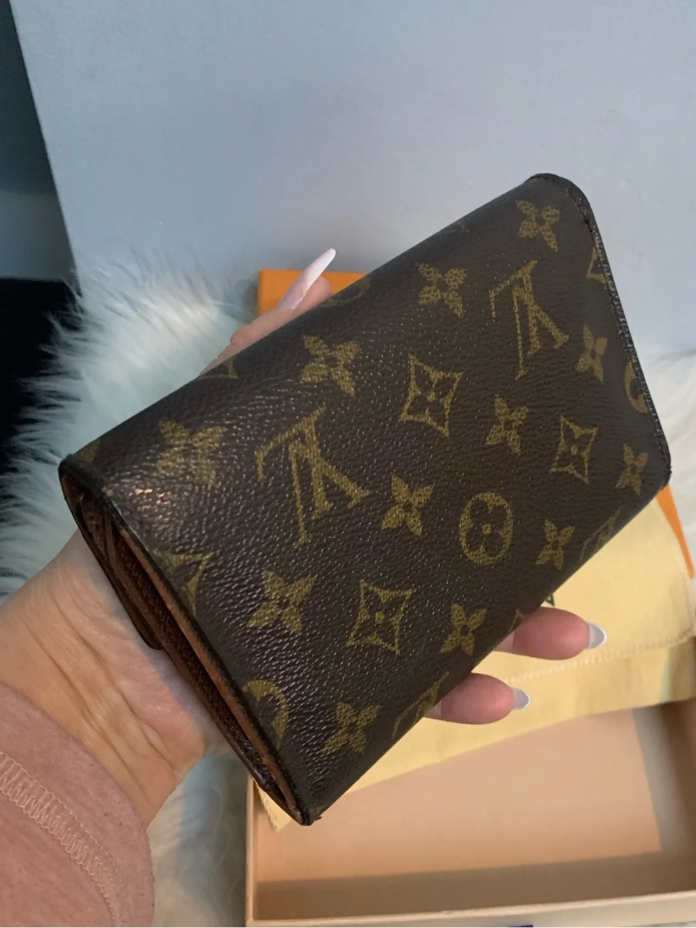 2001 authentic Louis Vuitton Alexandra wallet monogram w box & dustbag - Image 3