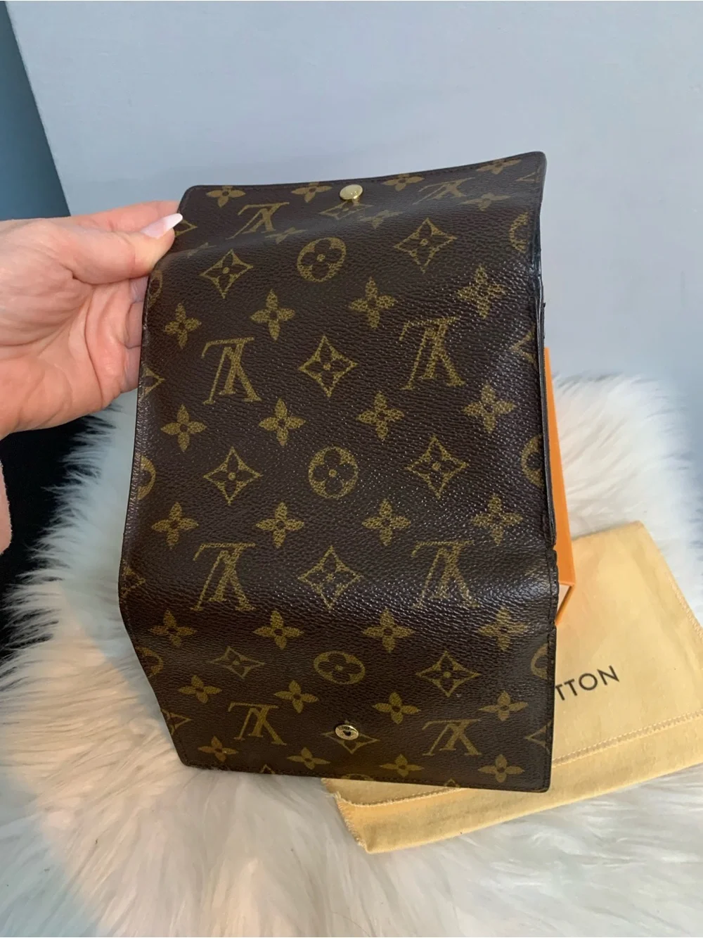 2001 authentic Louis Vuitton Alexandra wallet monogram w box & dustbag - Image 6