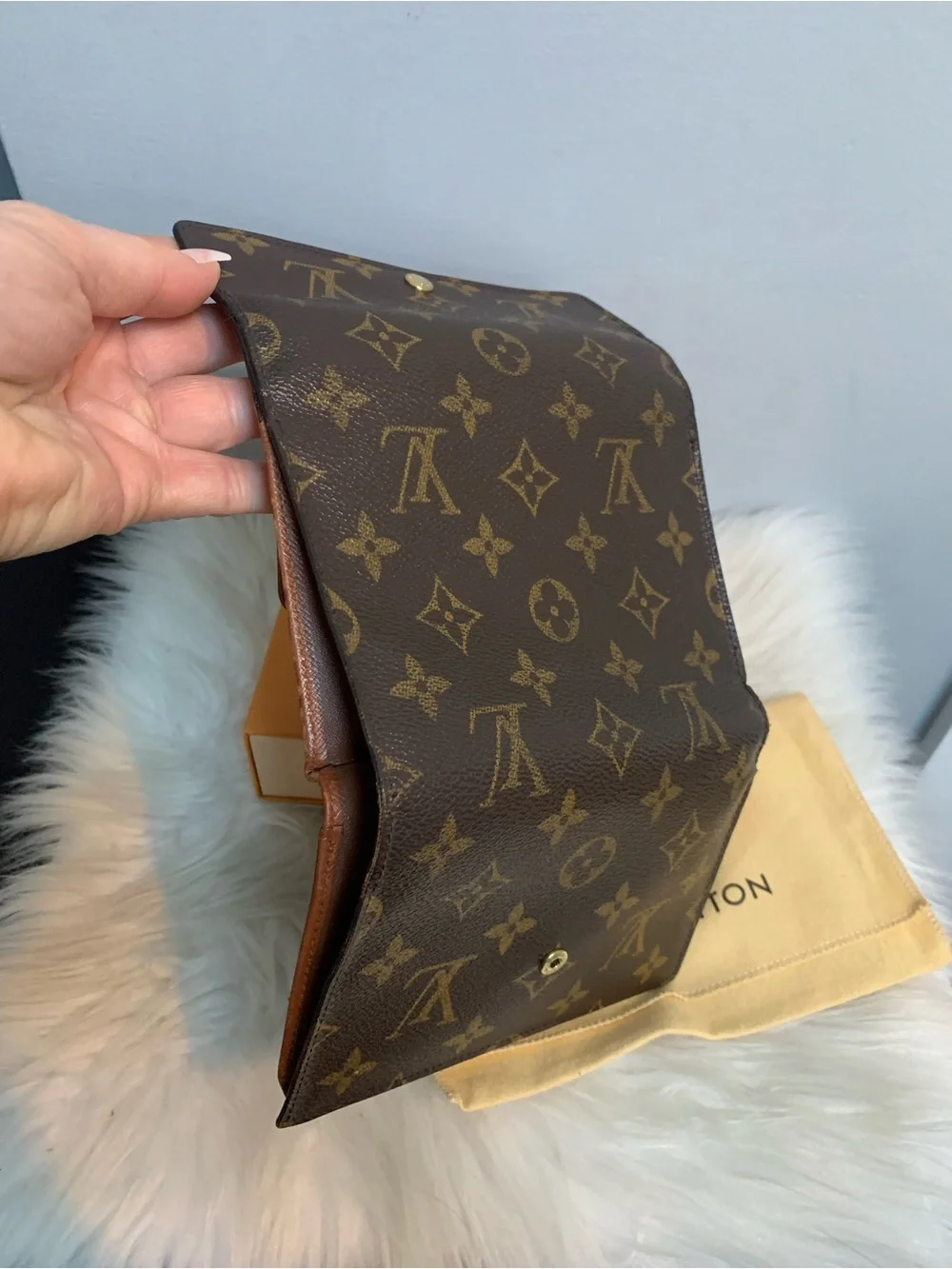 2001 authentic Louis Vuitton Alexandra wallet monogram w box & dustbag - Image 7
