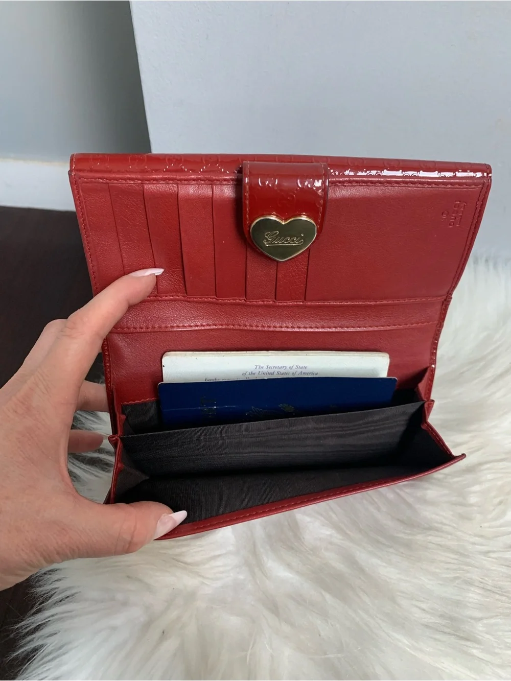 Authentic red patent leather Gucci long wallet w heart snap ❤️ - Image 8