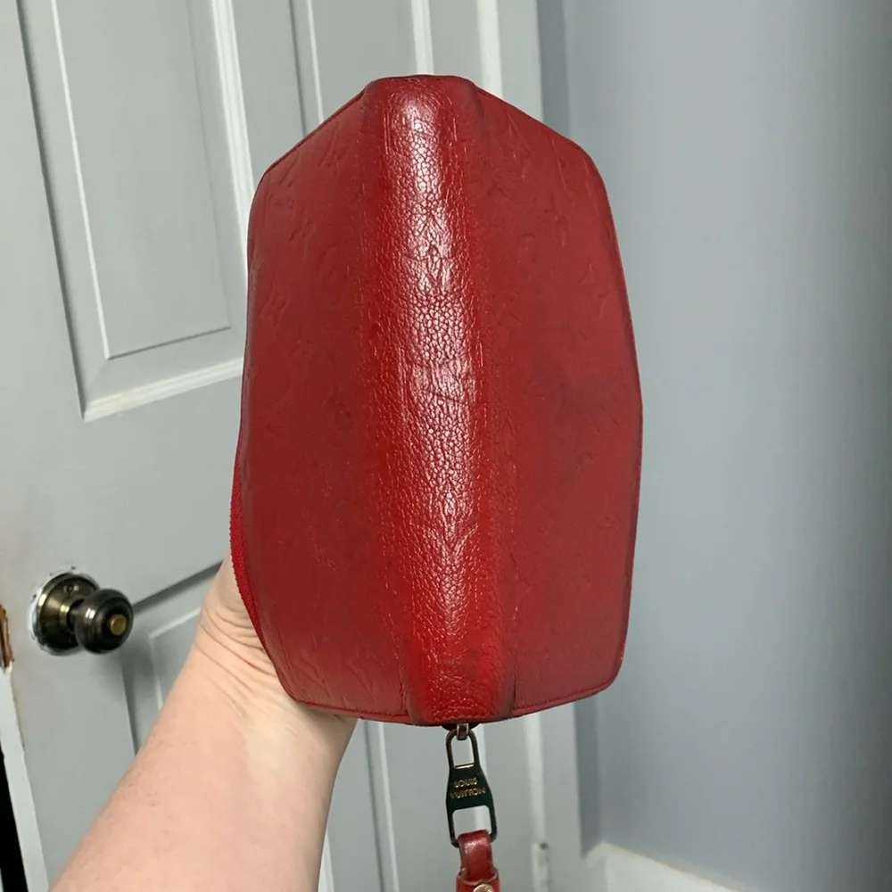 2015 authentic Louis Vuitton red empreinte leather zippy - Image 6