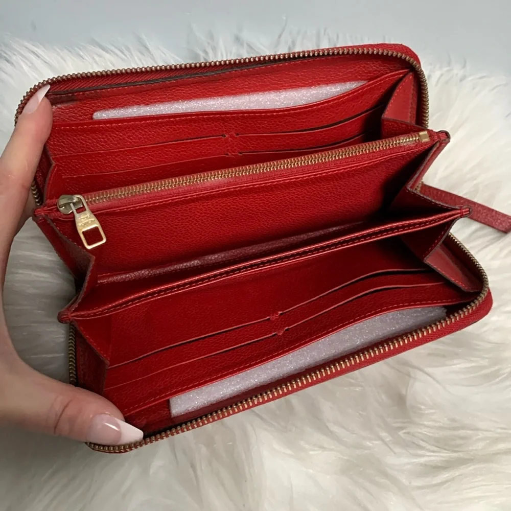 2015 authentic Louis Vuitton red empreinte leather zippy - Image 10