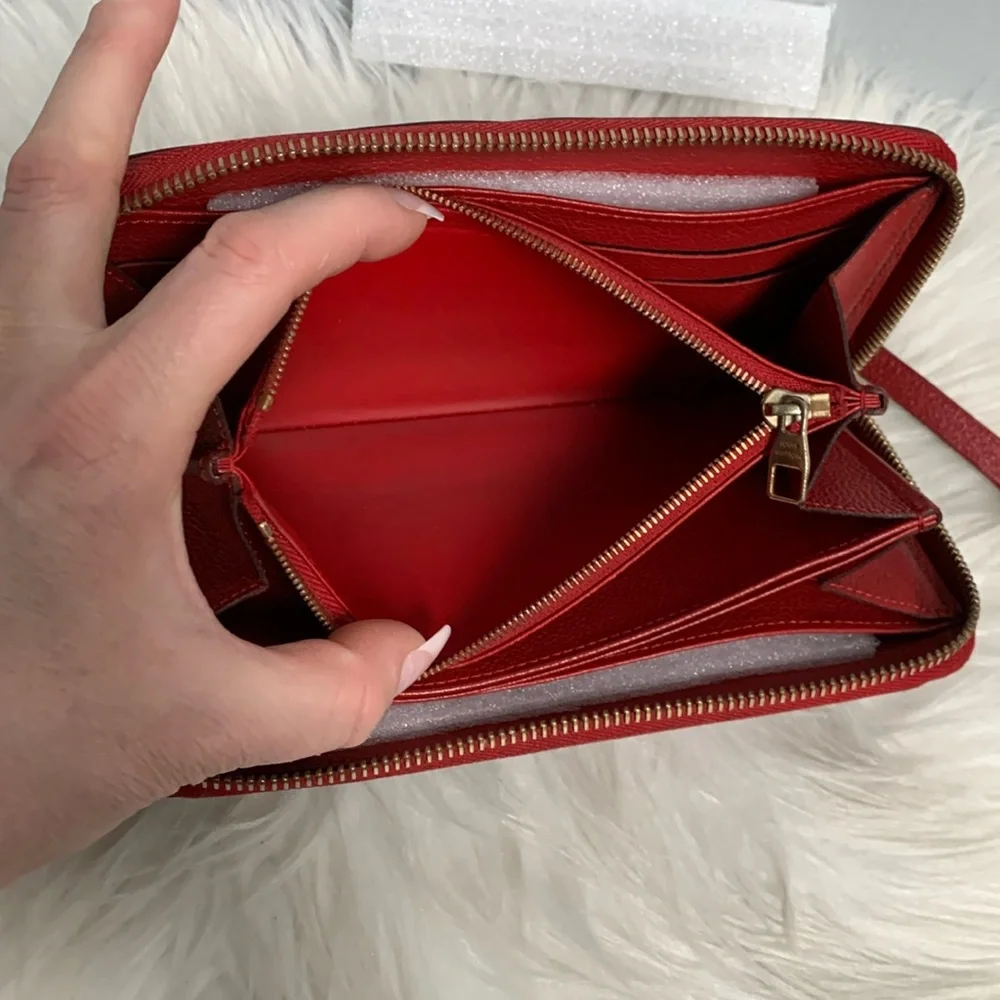 2015 authentic Louis Vuitton red empreinte leather zippy - Image 12