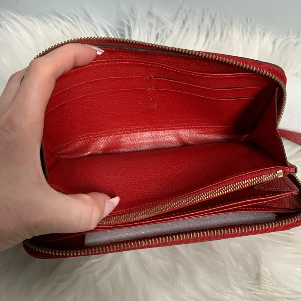 2015 authentic Louis Vuitton red empreinte leather zippy - Image 14