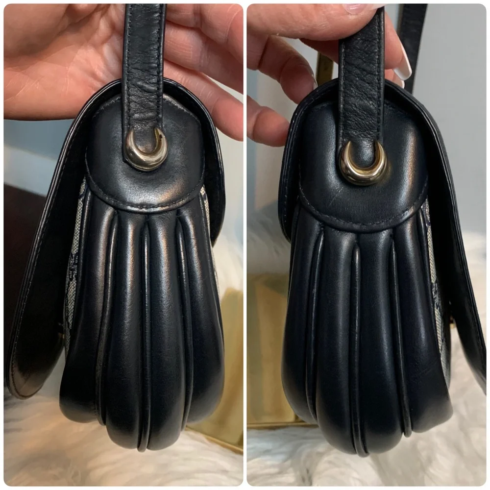 Authentic Gucci vintage navy blue saddle shape crossbody - Image 11
