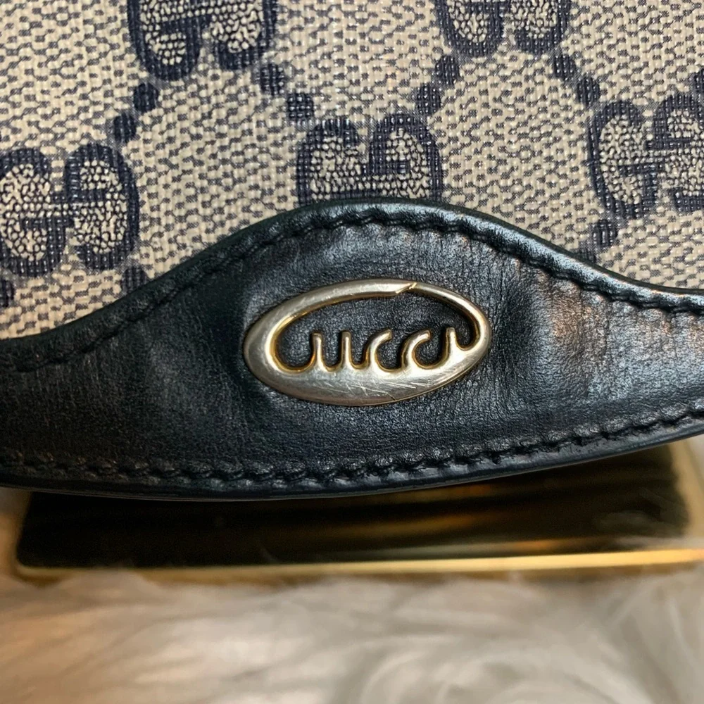 Authentic Gucci vintage navy blue saddle shape crossbody - Image 15