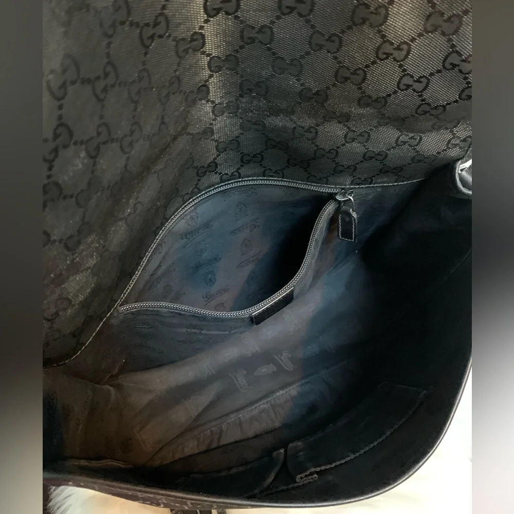 Authentic all - black Gucci Messenger bag - Image 11
