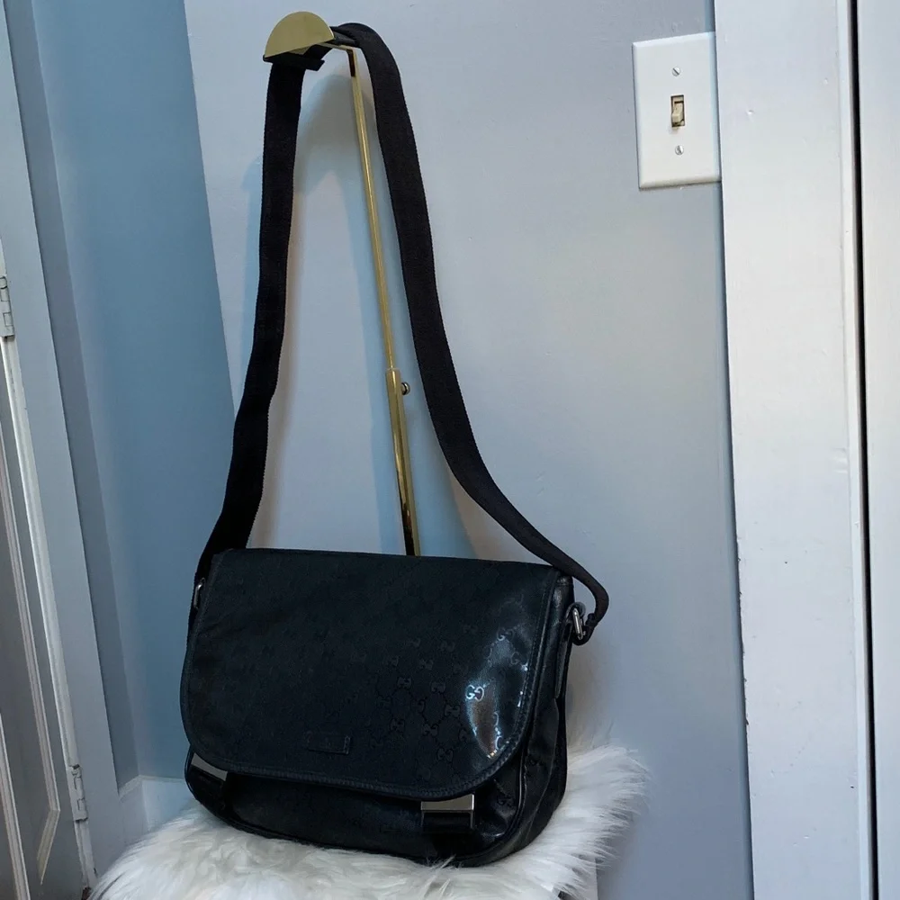 Authentic all - black Gucci Messenger bag - Image 15