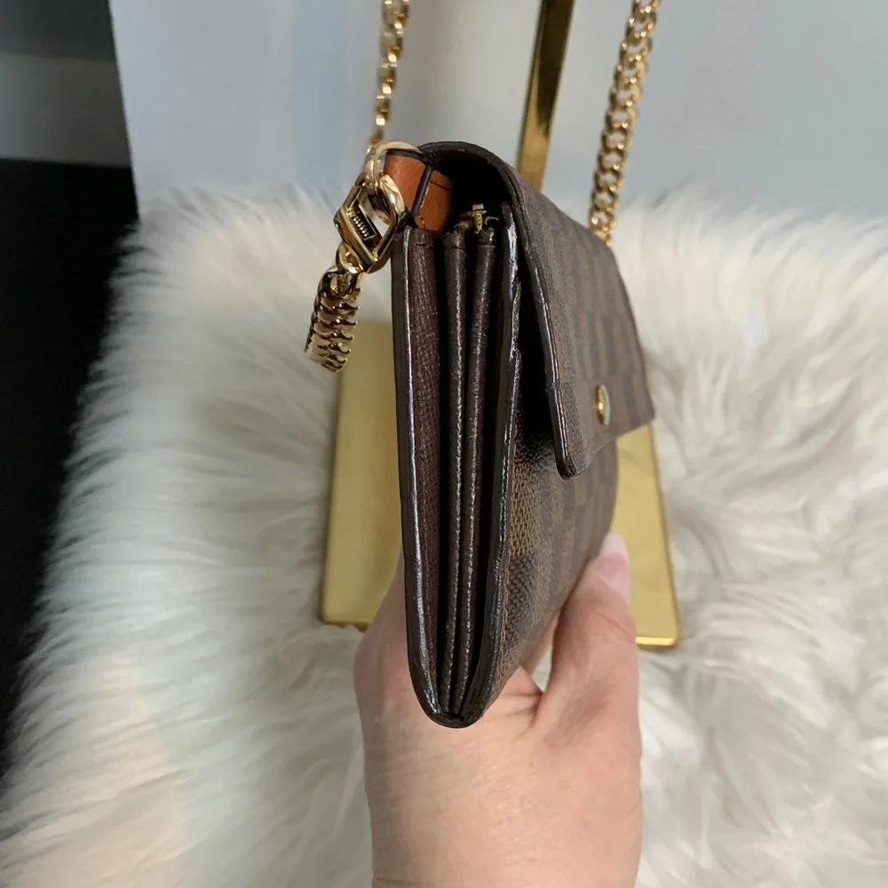 2007 authentic Louis Vuitton Damier Ebene Sarah wallet w free conversion kit - Image 6
