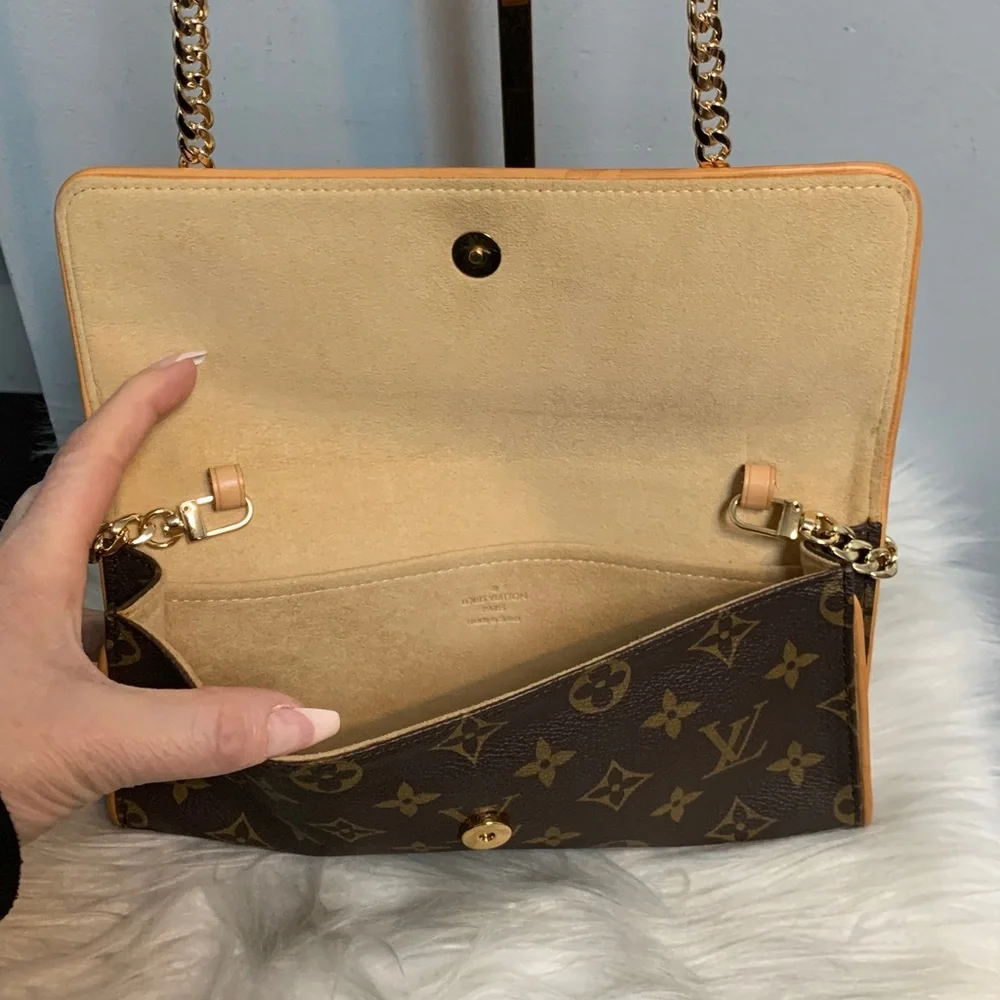 2000 authentic Louis Vuitton Twin Pochette GM crossbody, free replacement chain - Image 12