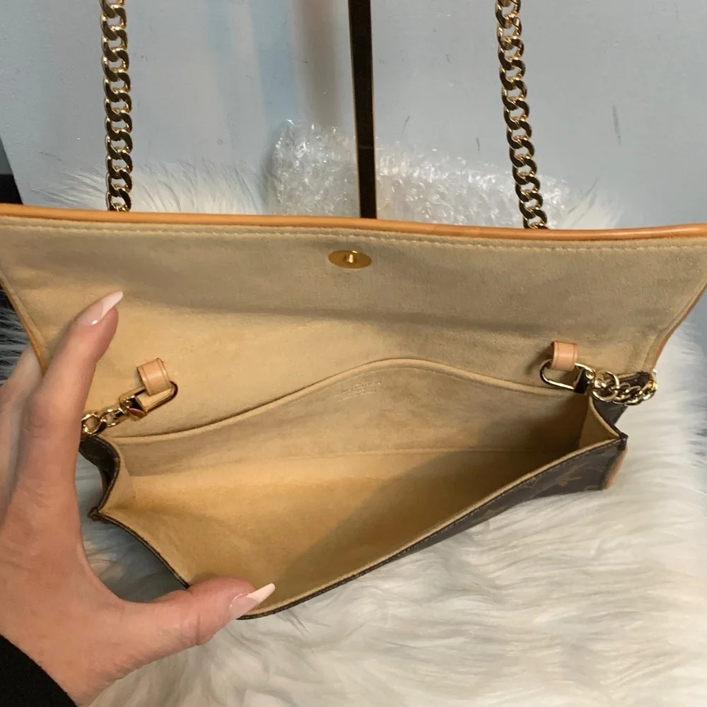 2000 authentic Louis Vuitton Twin Pochette GM crossbody, free replacement chain - Image 13