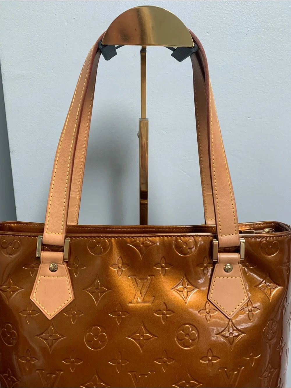 2002 authentic Louis Vuitton Houston tote in bronze - Image 7