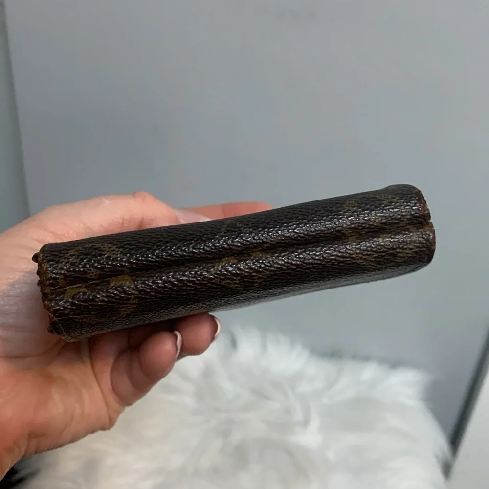 1988 authentic Louis Vuitton Elise wallet - rip inside - Image 3