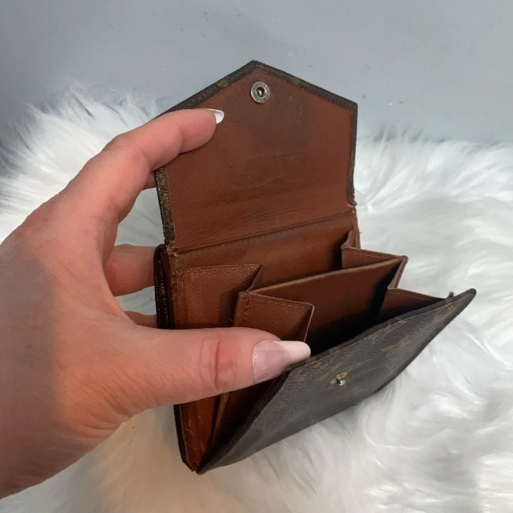 1988 authentic Louis Vuitton Elise wallet - rip inside - Image 7