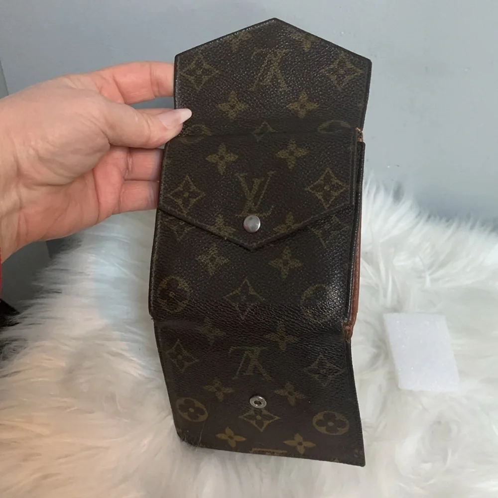 1988 authentic Louis Vuitton Elise wallet - rip inside - Image 16