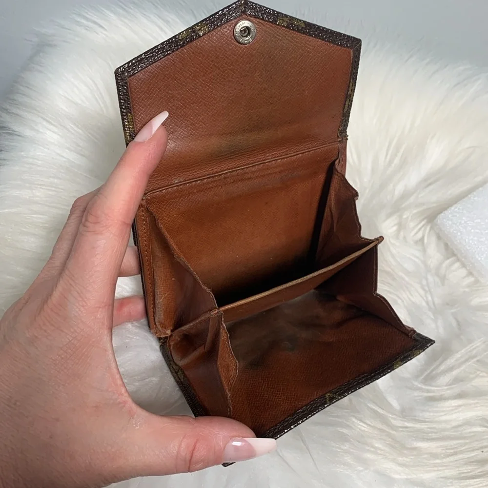 1985 authentic Louis Vuitton company Elise wallet - Image 9